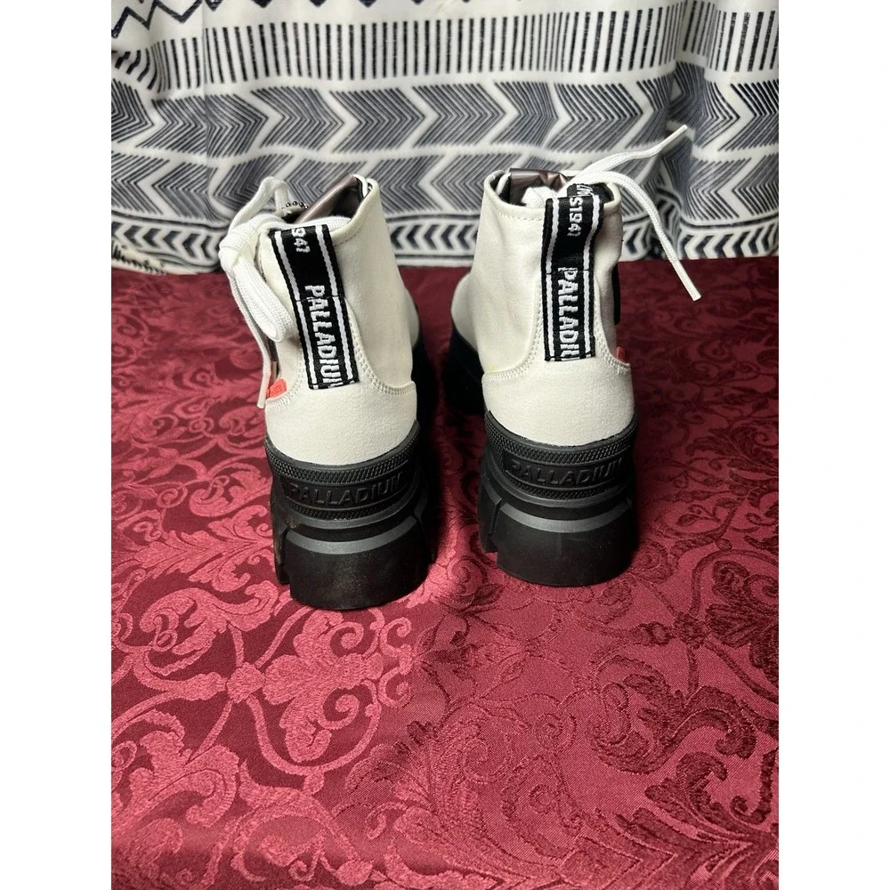 Palladium Revolt Hi TX Star White Platform Chunky High Top Boots Women's 9.5 NEW